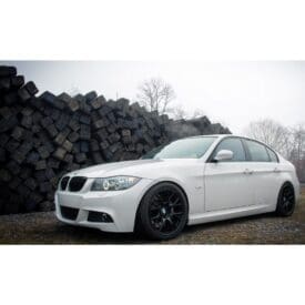 Alternative view of Bodykit Mtech BMW Serie 3 Sedan E90 LCI