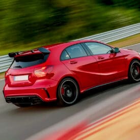 Alternative view of Alerón estilo AMG Mercedes Benz Clase A W176 13-18 Negro Brillante