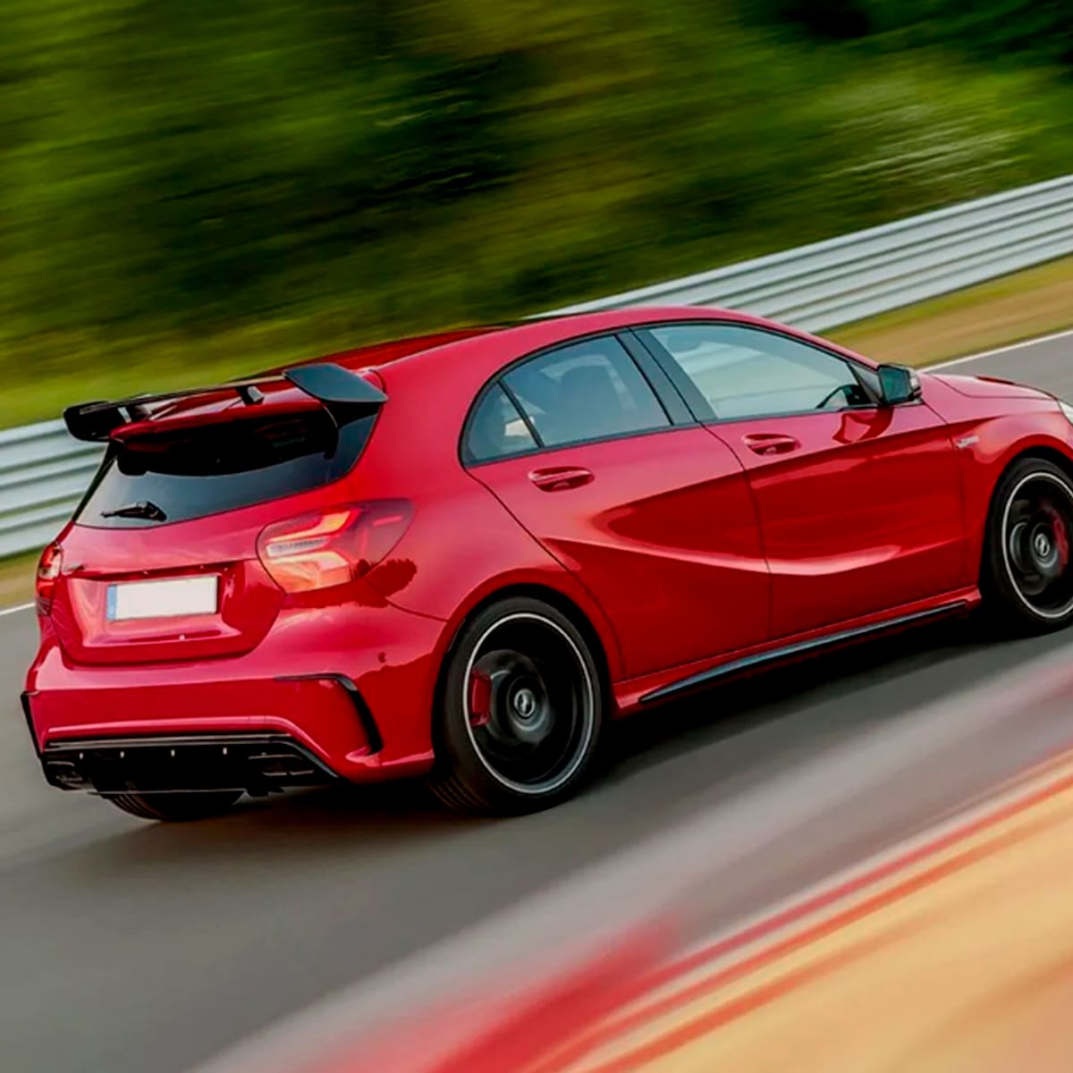 Alerón estilo AMG Mercedes Benz Clase A W176 13-18 Negro Brillante - Image 2