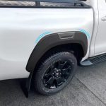 Ensanches Fenders X 4 para Toyota Hilux 2015-2022 - Imagen 6