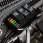 Caja Fusiblera Fusilera Auto Instalación Eléctrica Universal con Relays Mega - Imagen 4