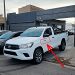 Emblema Toyota Hilux Linea Nueva 2016-2025 - Imagen 5