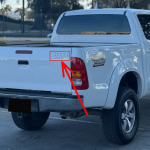 Emblema SRV Toyota Hilux Portón Trasero 2005-2015 - Imagen 6